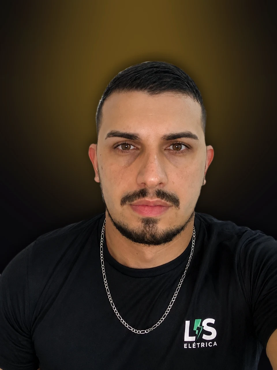 Leandro Skerratt, eletricista da LS Elétrica