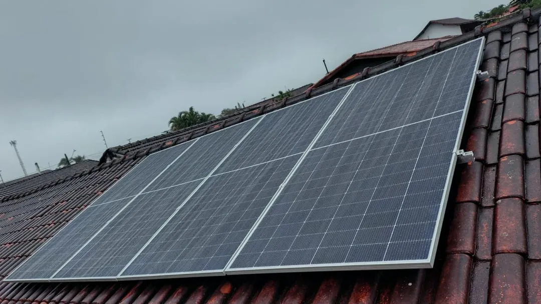 Sistema fotovoltaico — LS Elétrica