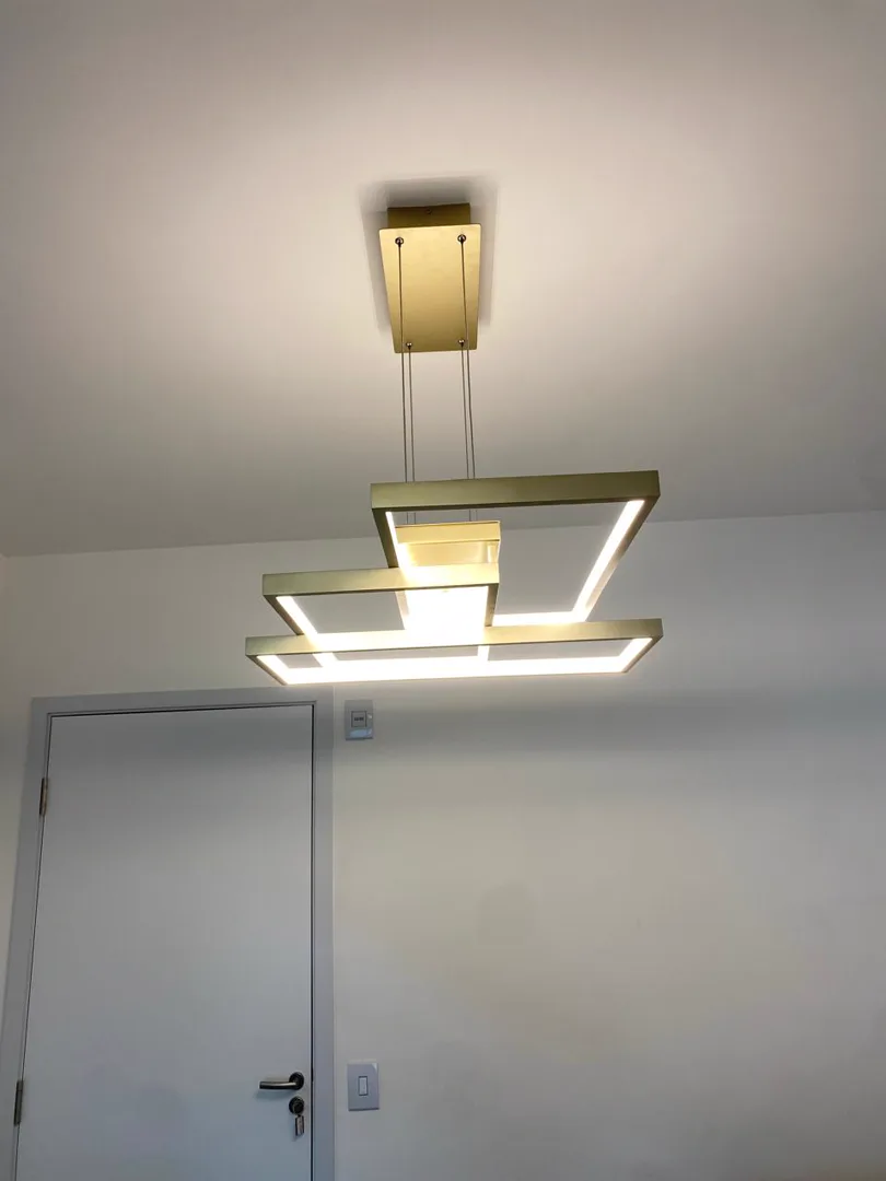 Pendente LED sobre a porta de entrada — LS Elétrica